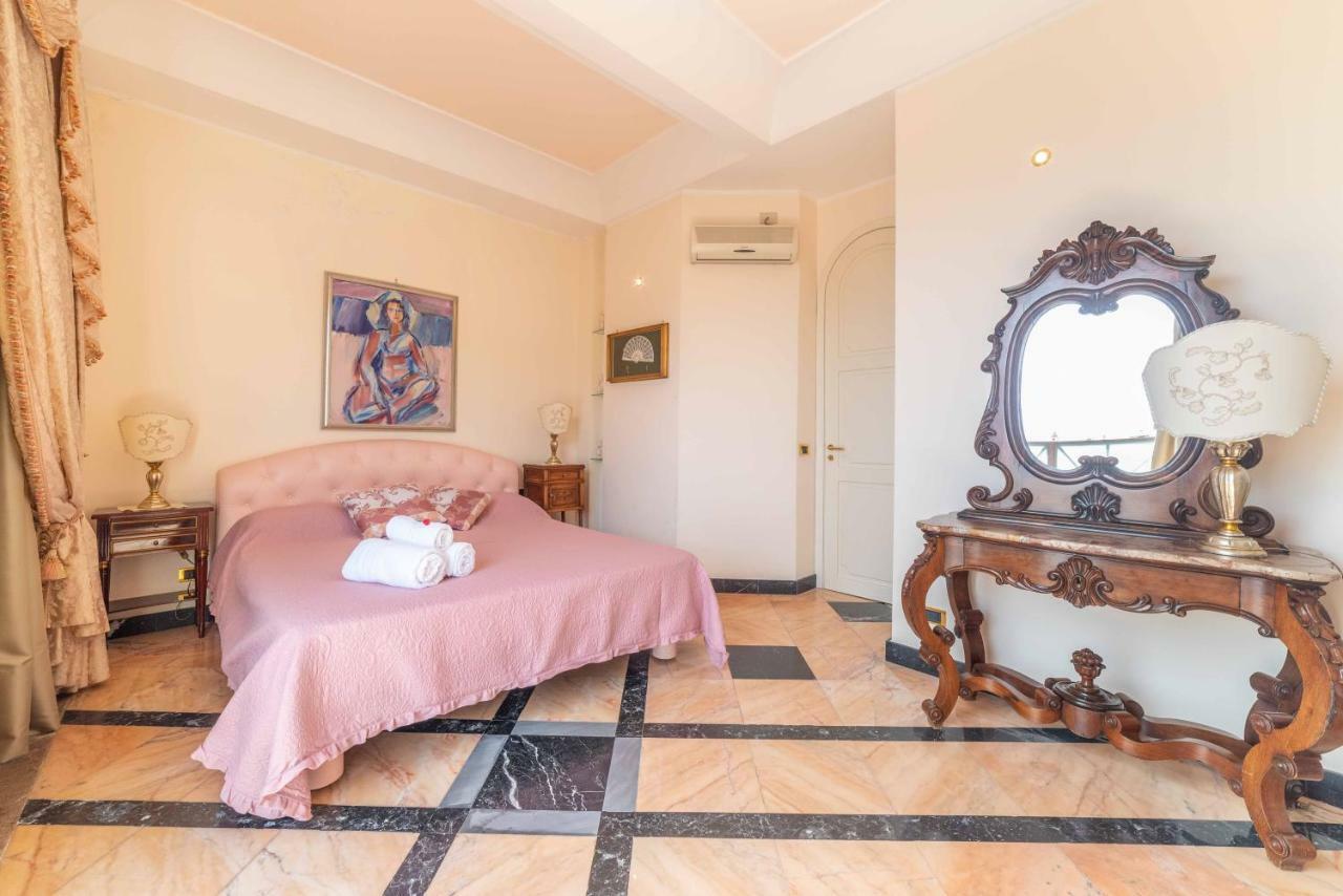 Ferienwohnung Palazzo Di Ferro Taormina Exterior foto